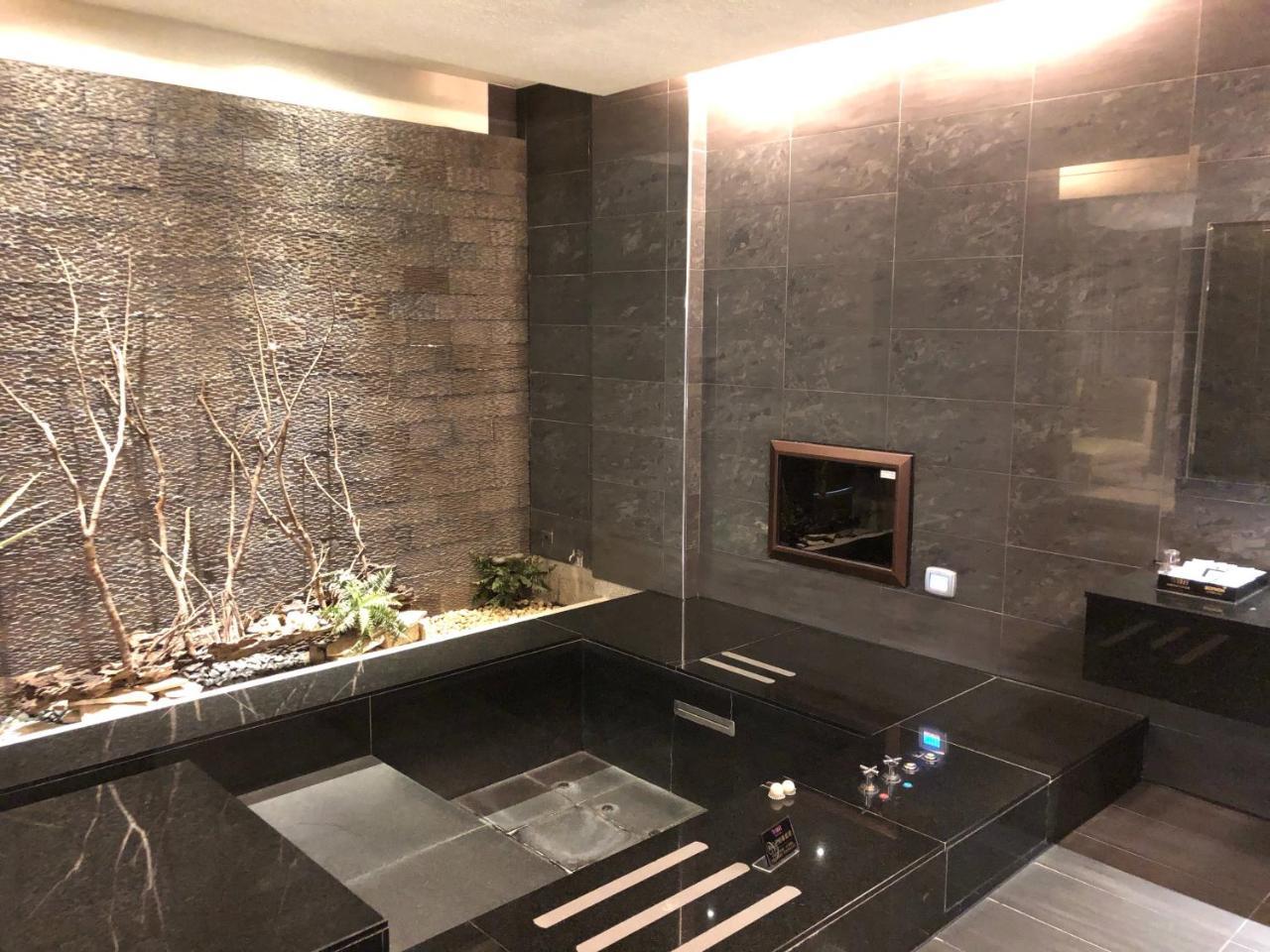 Idee Spa Motel Yangmei Bagian luar foto