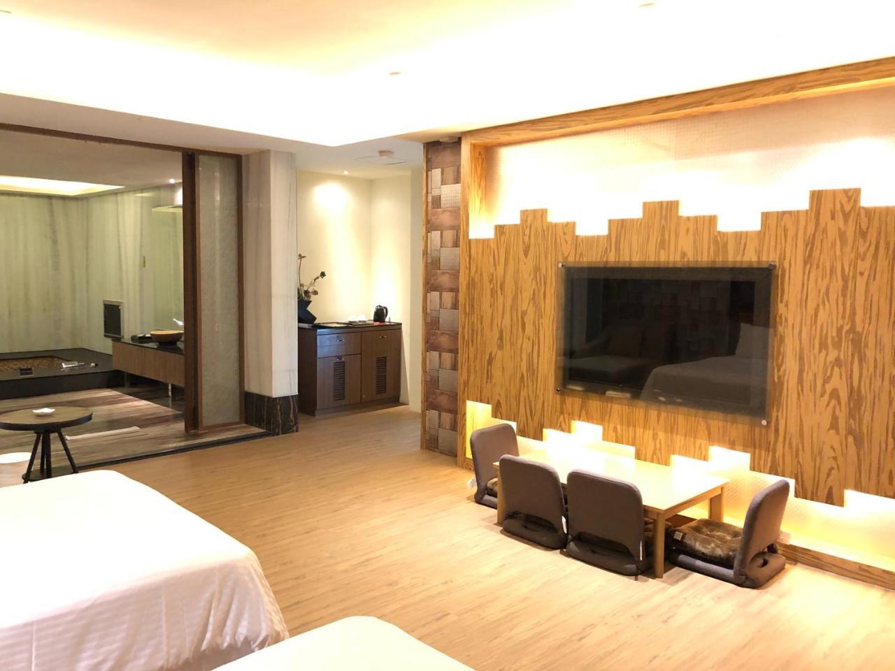 Idee Spa Motel Yangmei Bagian luar foto