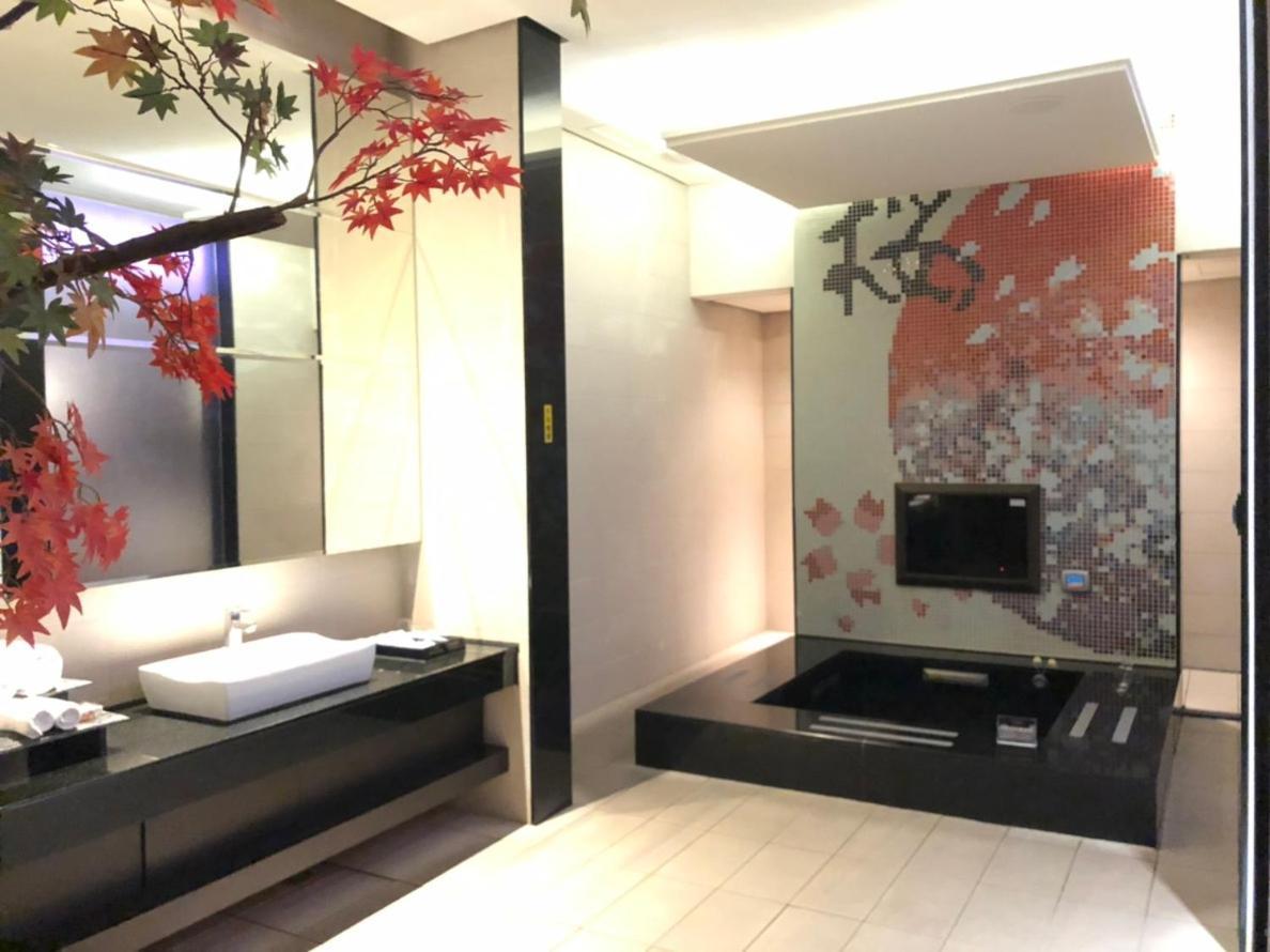 Idee Spa Motel Yangmei Bagian luar foto