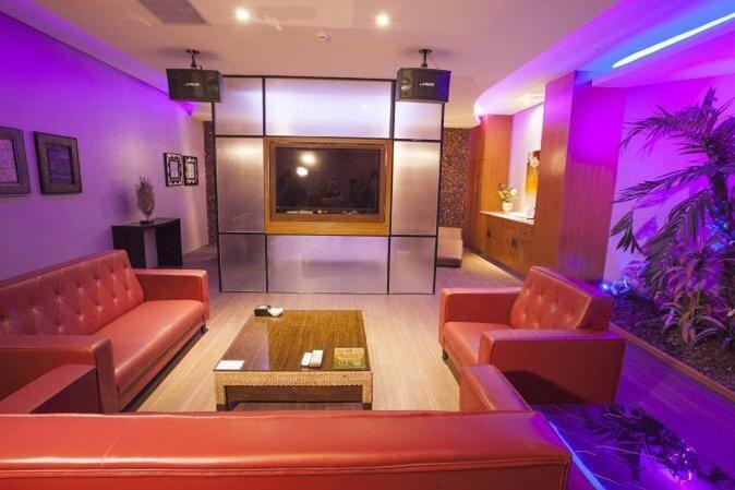 Idee Spa Motel Yangmei Bagian luar foto