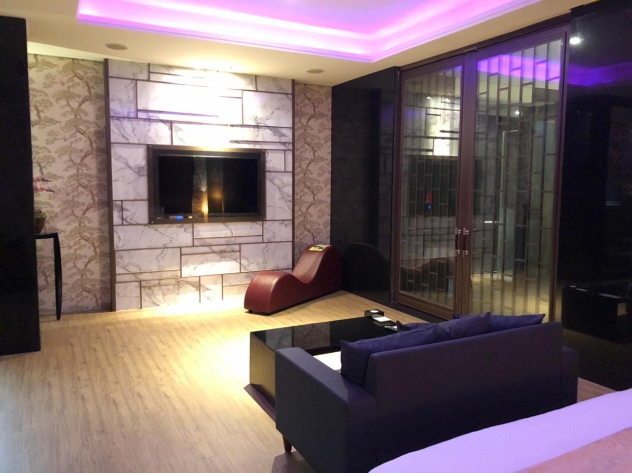 Idee Spa Motel Yangmei Bagian luar foto